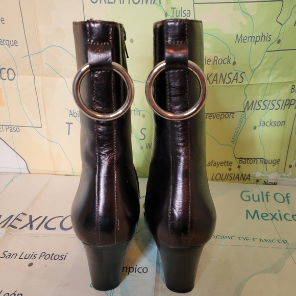 JeffreyCampbell Stylish Black Leather Studded Ankle Boots Size 10 - Picture 4 of 12